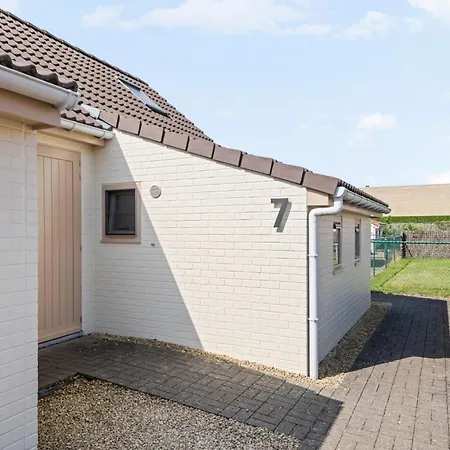 Vakantiehuis Duinengolf H7 *